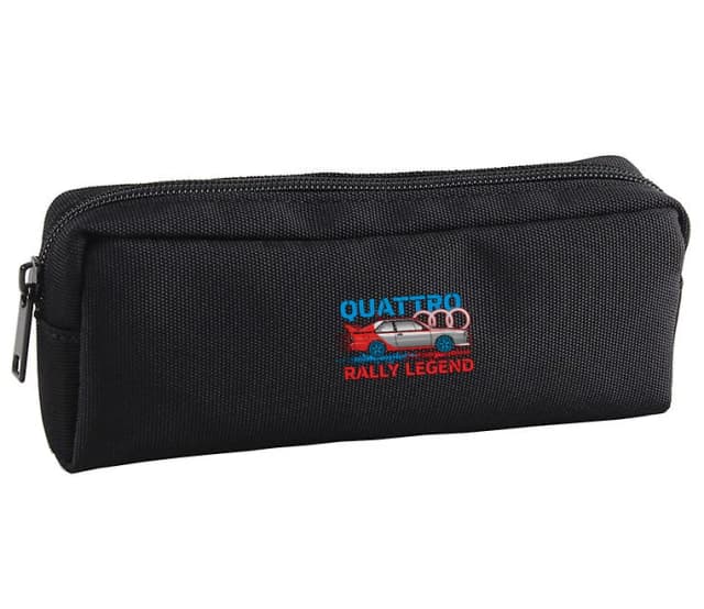 Školský peračník Ikonické Quattro Rallyová Legenda V Retro Štýle S Turbo Dušou